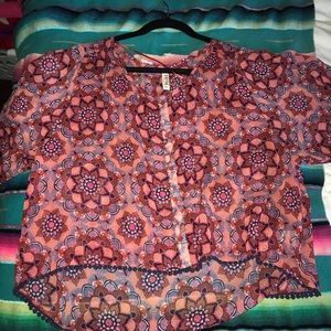 Sheer floral boho blouse.